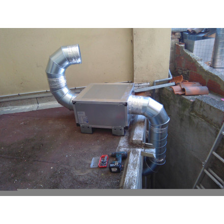 Campana pro carbón 1 a 2.5m - Campana con motor + caja de carbón